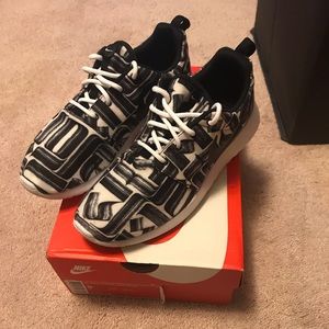 Women’s Nike Roshe One Print